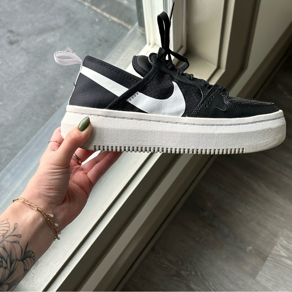 Womens Nike Court Vision Alta Shoes - Picture 1 of 5